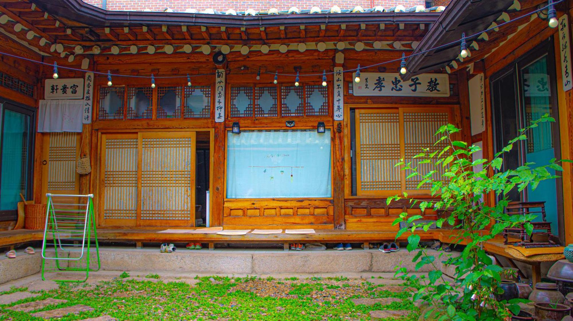 Eugene Hanok Stay ソウル特別市 エクステリア 写真